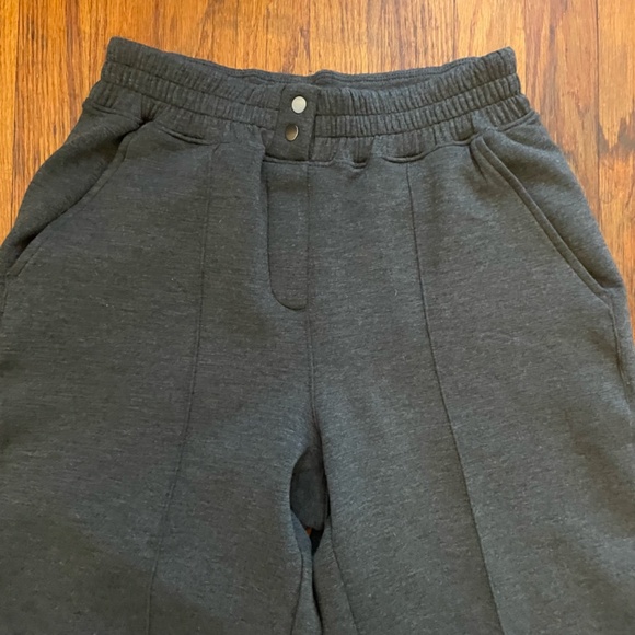 Spanx AirEssentials Brushed Jogger Sweatpants Gray Size S - Picture 2 of 8